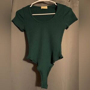 La luxe Dark green bodysuit perfect for fall and winter